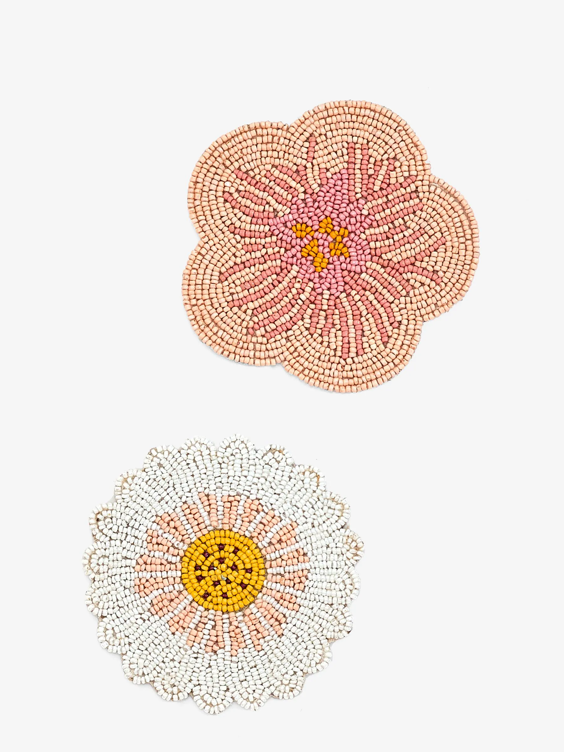 Set van 4 onderzetters met bloemenkraaltjes