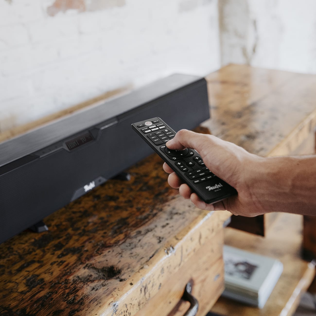 CINEBAR PRO