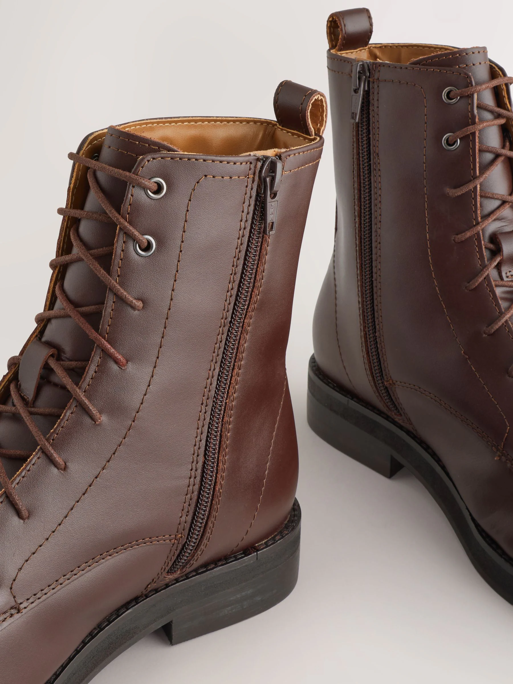 Bordeauxrood leer - Forever Comfort® - Enkellaarzen met vetersluiting