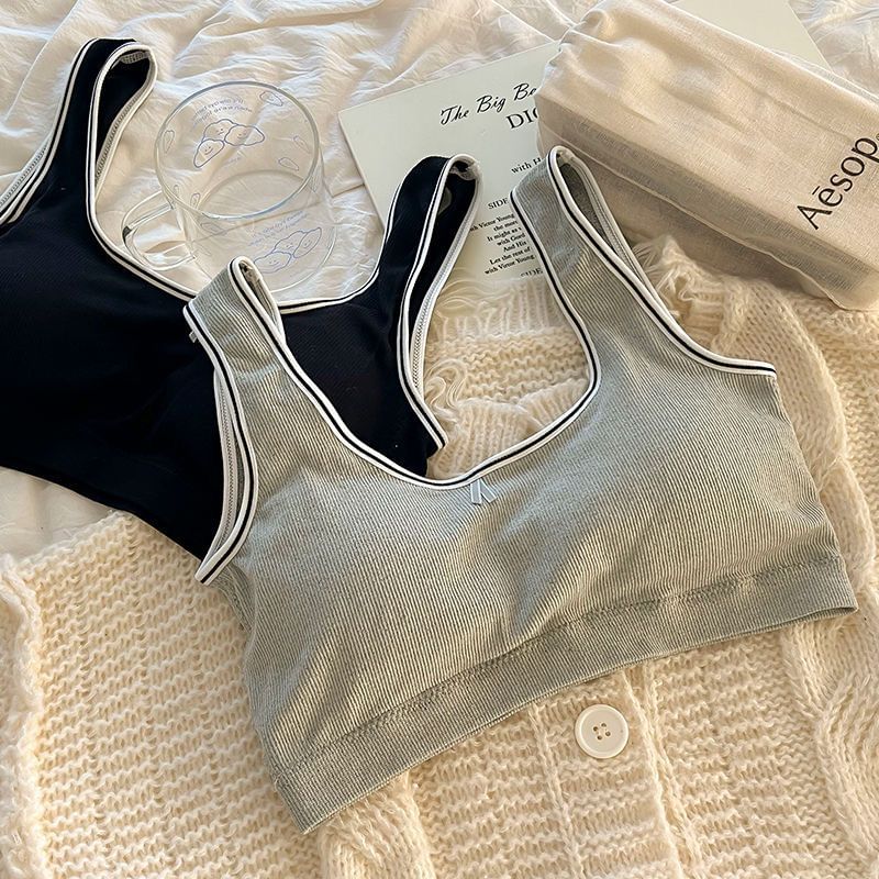 Dshe - Sportbeha-top met contrasterende afwerking