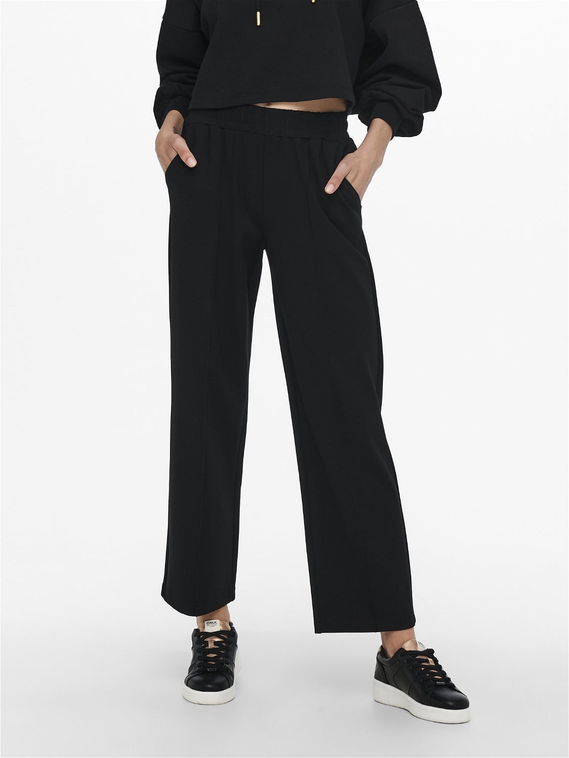 ONLPOPTRASH-SUKI Mittlere Taille Locker geschnitten Hose mit weitem Beinschnitt Black