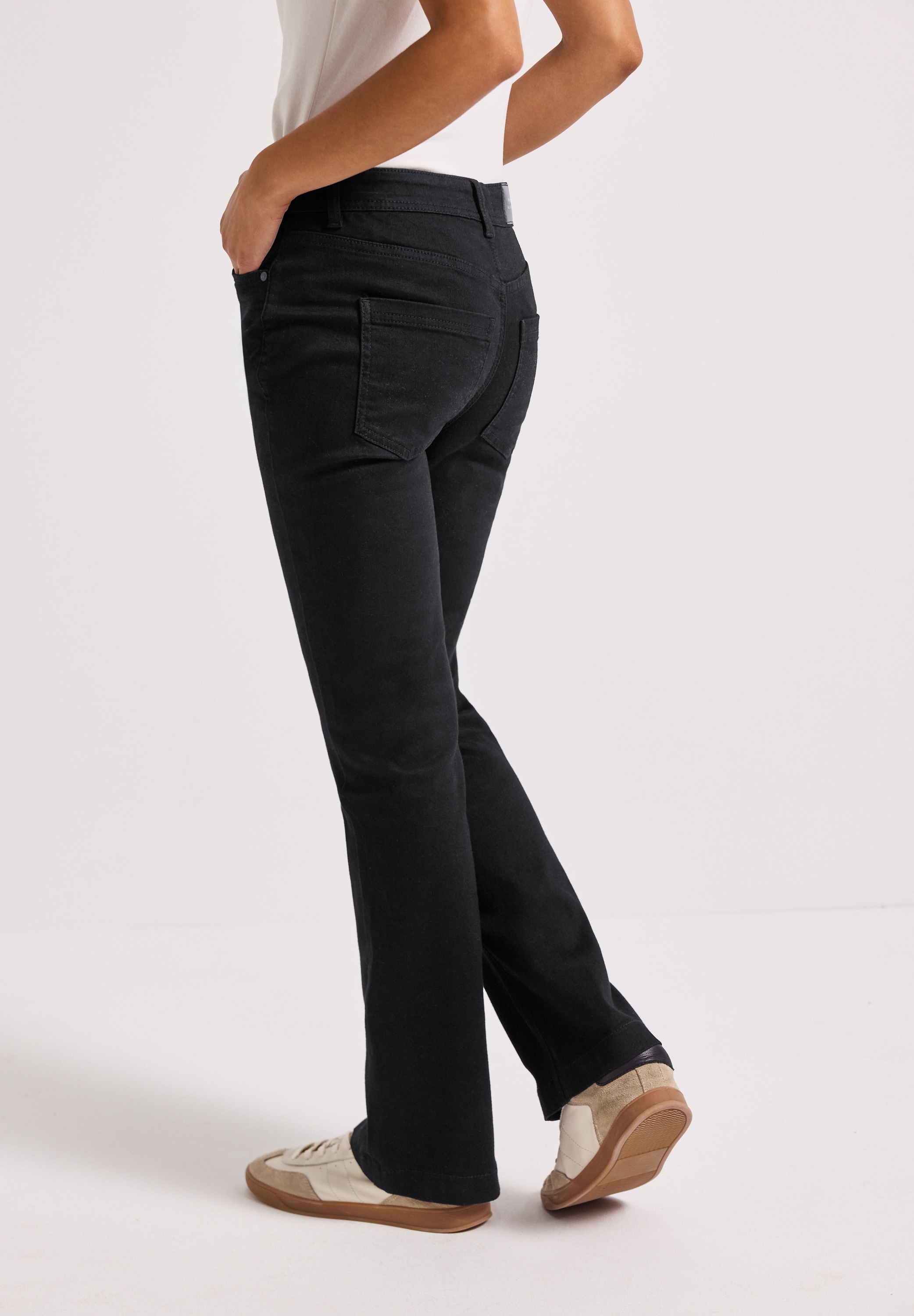 STREET ONE Bootcut-Jeans , im Slim Fit, High Waist