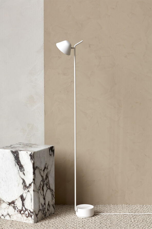 Audo Copenhagen Plinth Tall, Calacatta Viola Beige
