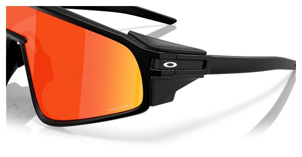 Lunettes Oakley Latch Panel Matte Black / Prizm Ruby / Ref : 0OO9404-1635