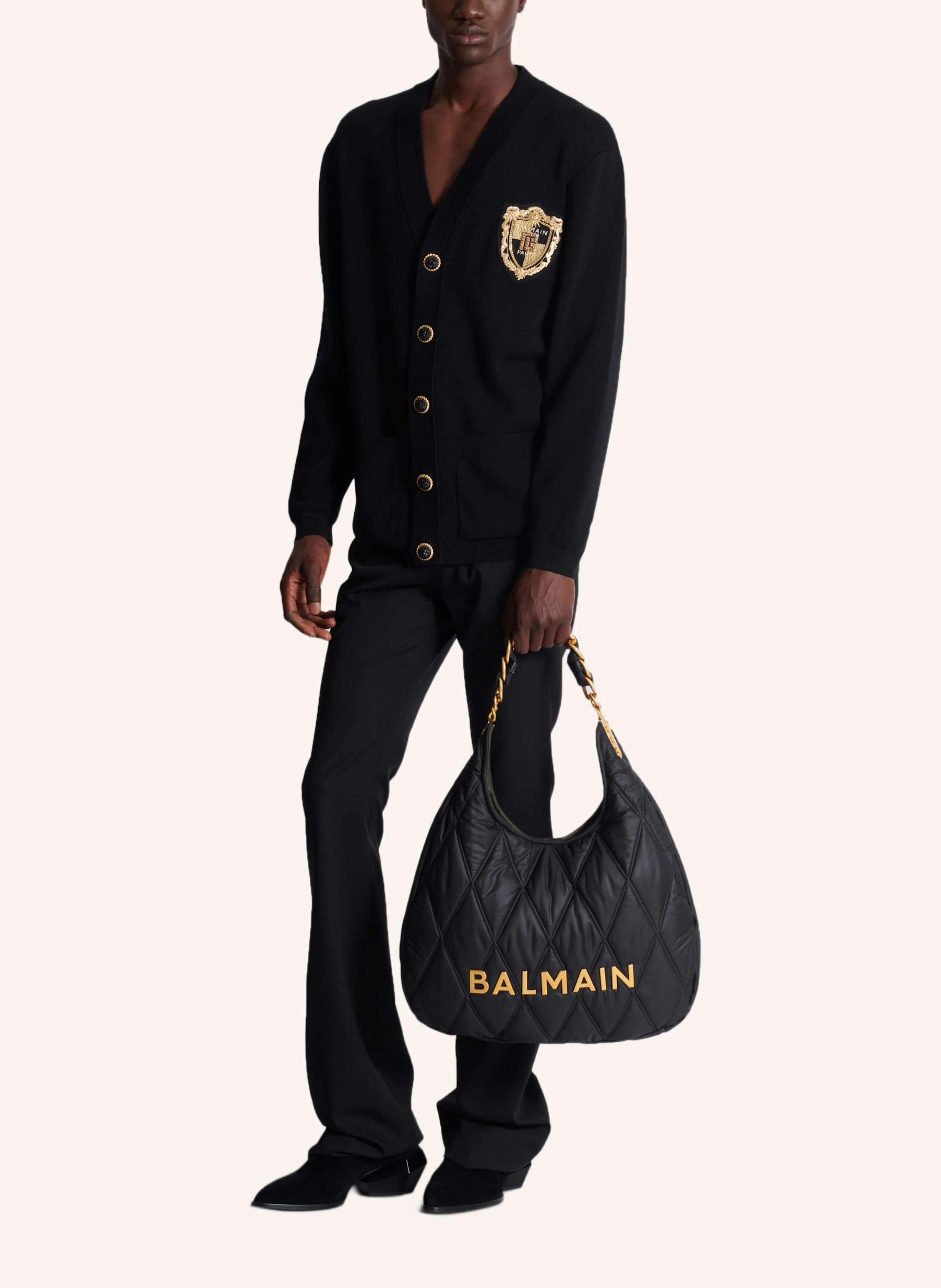 BALMAIN Große Hobo Bag 1945 aus gestepptem Nylon mit Diamond-Muster