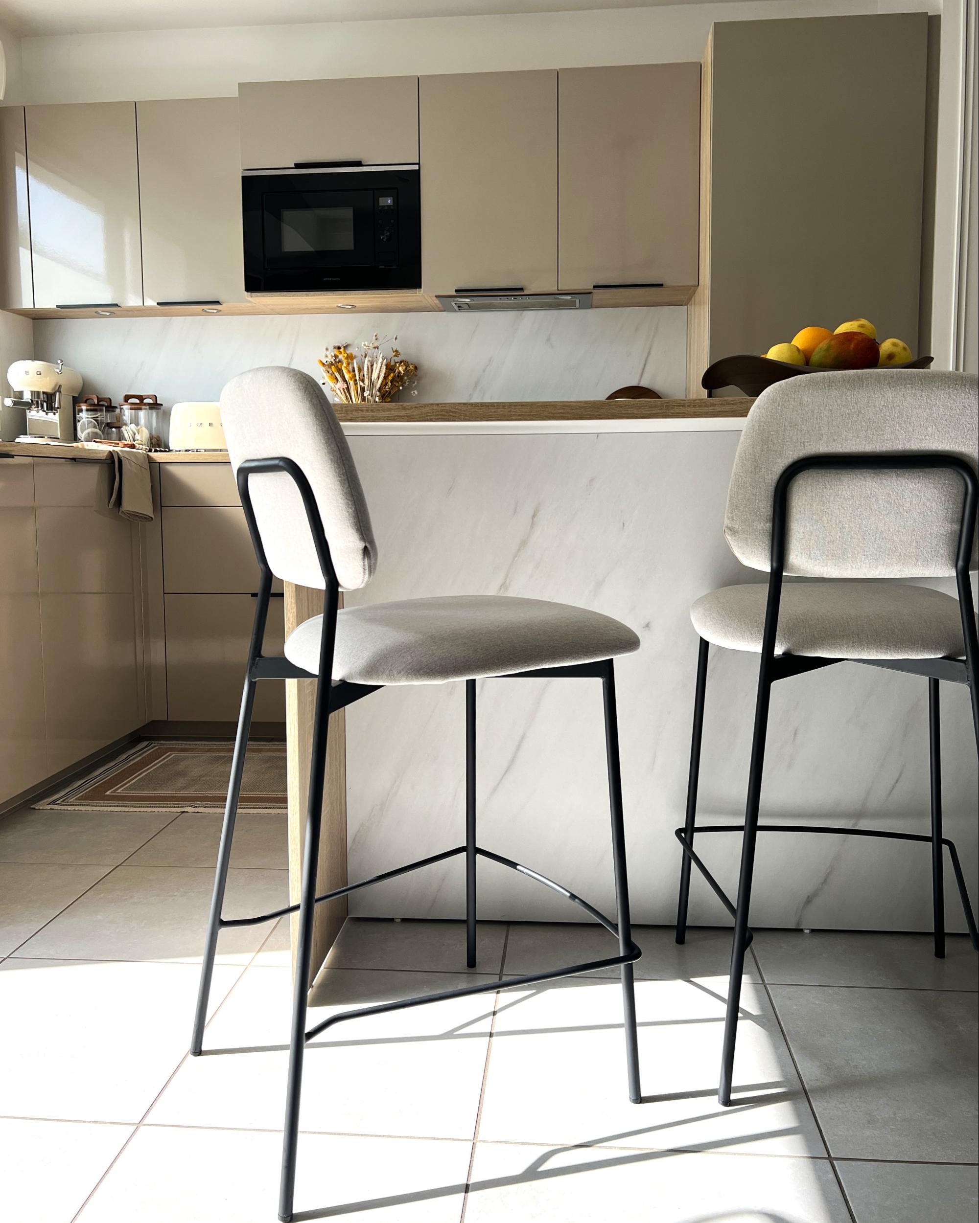 Set van 2 barstoelen DUETTE Kunstlinnen Taupe