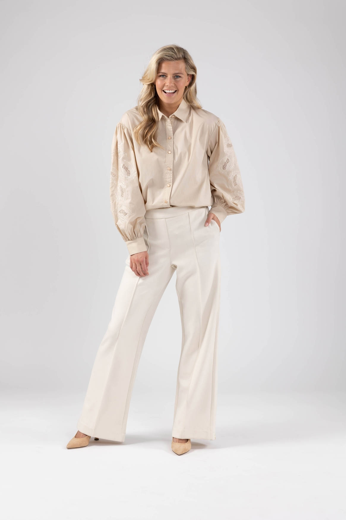 NUKUS blouse Milano zand