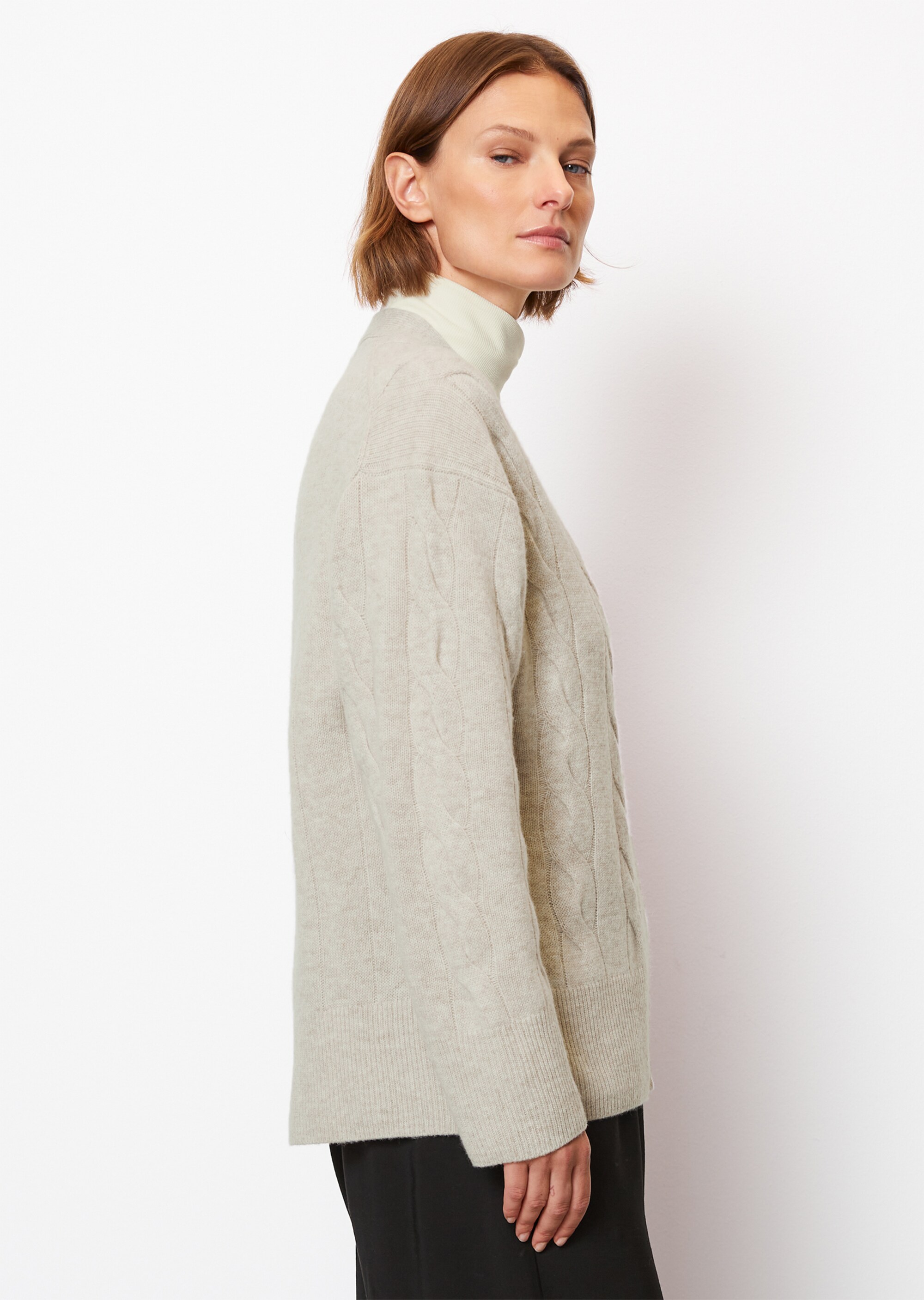 Zopfmuster-Cardigan oversize aus Schurwolle-Kaschmirwolle-Mix