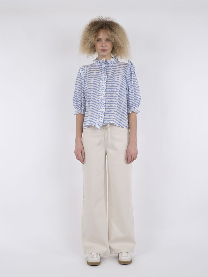 Neo Noir Chacha Graphic Blouse Light blue
