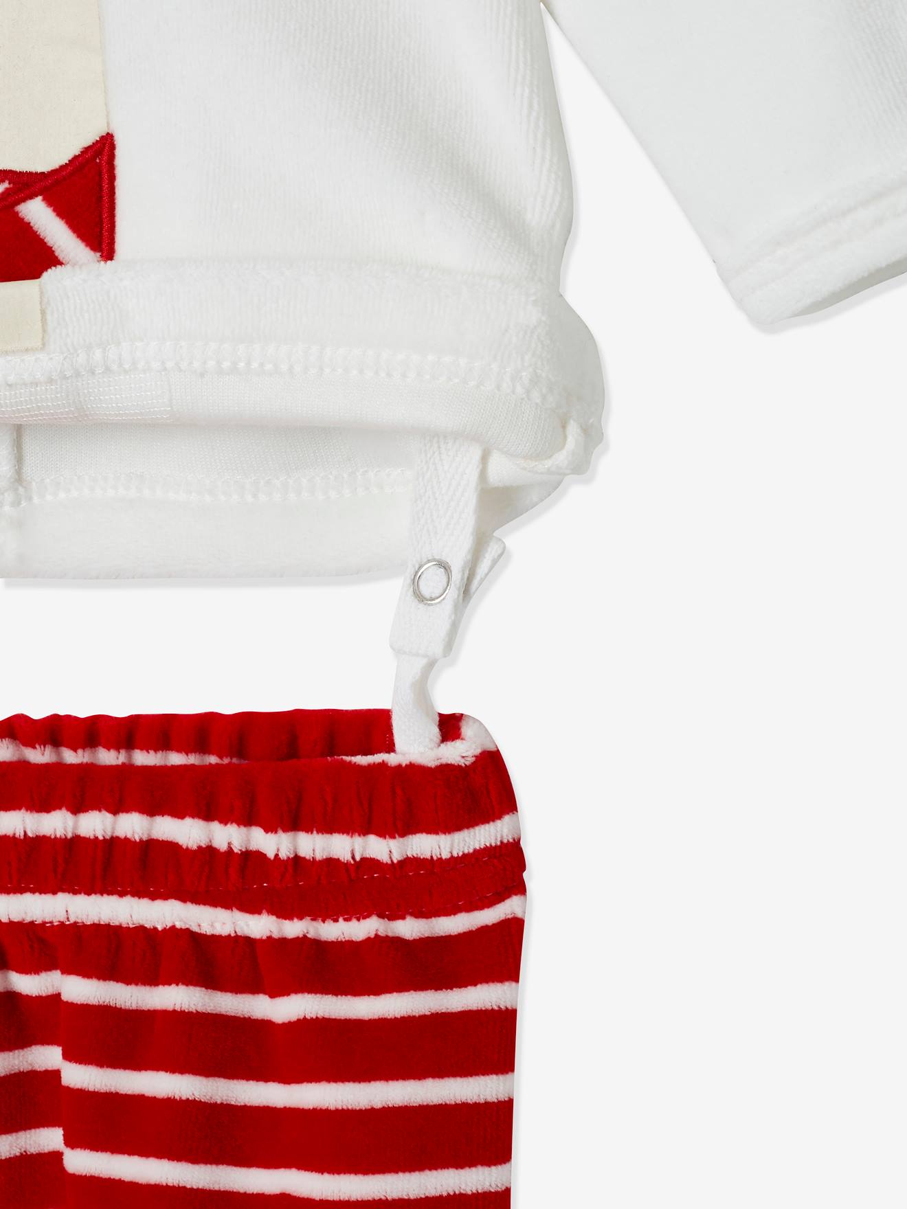 Pijama de veludo infantil de duas peças, branco claro, liso com estampas, estilo natalino.