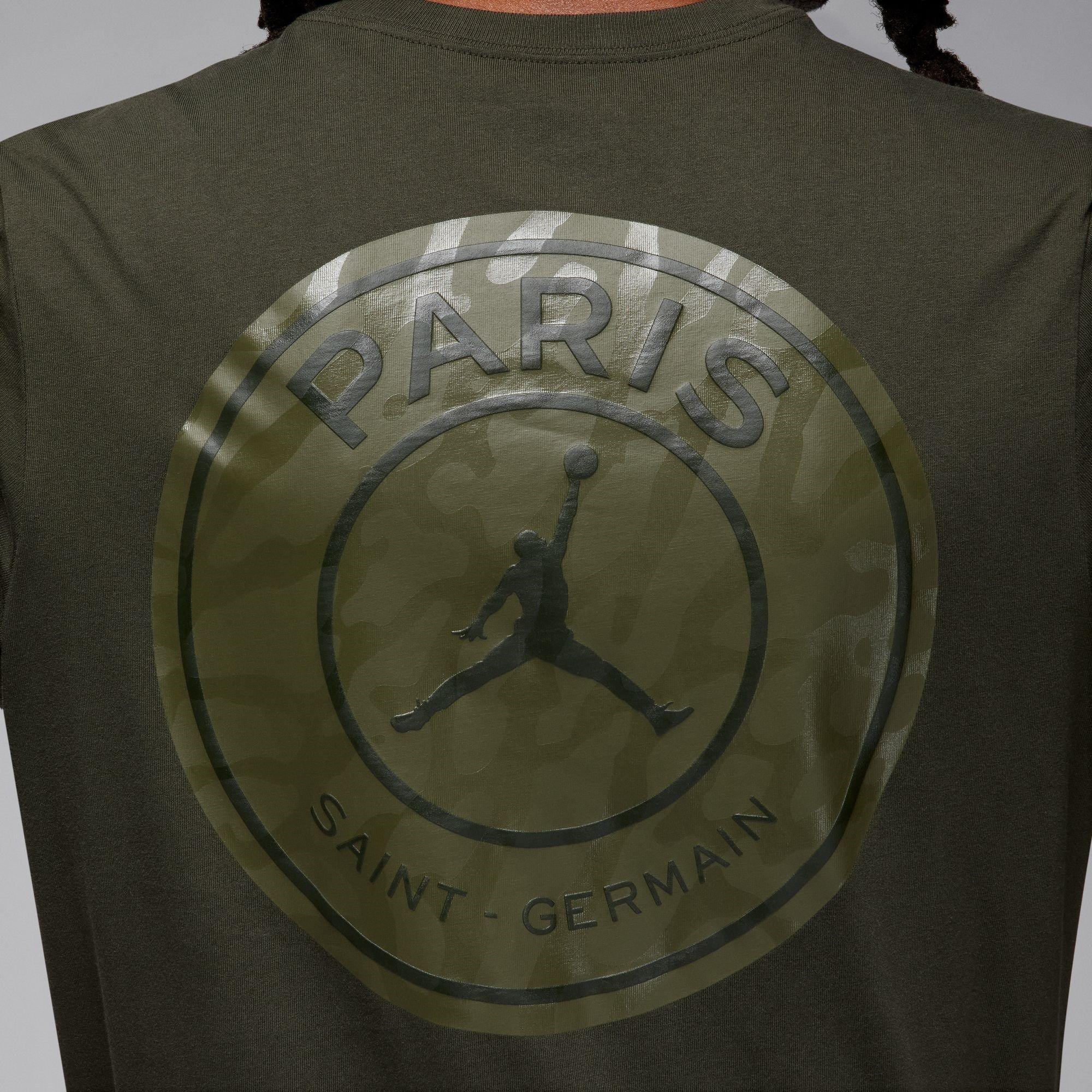 Nike Paris Saint Germain Logo T shirt Adults