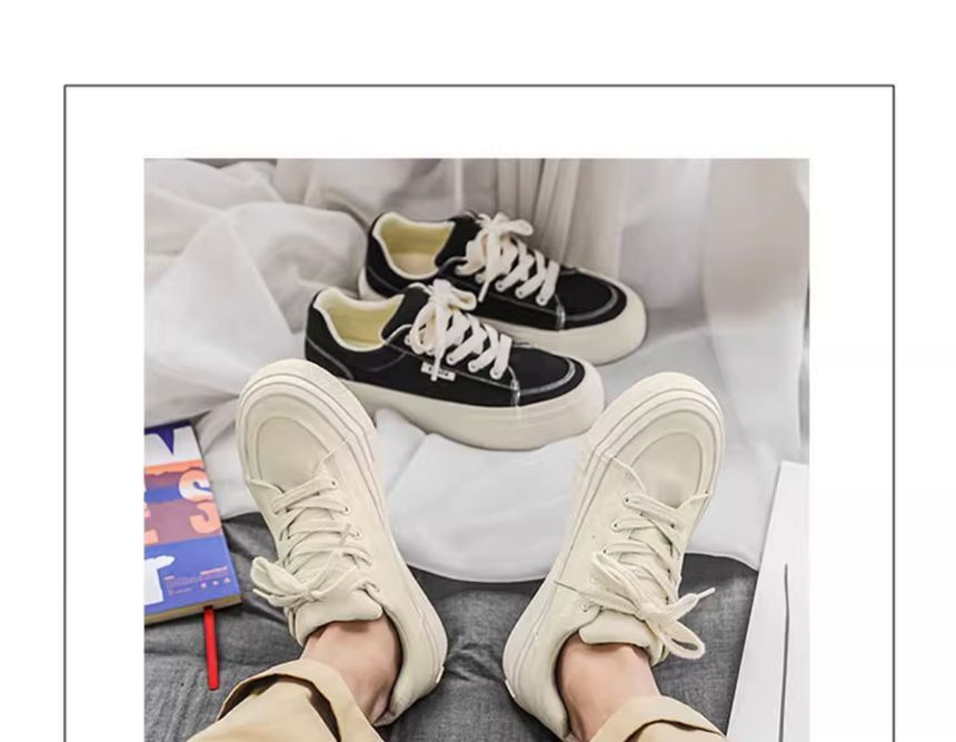 JVL - Canvas sneakers met labelappliqué