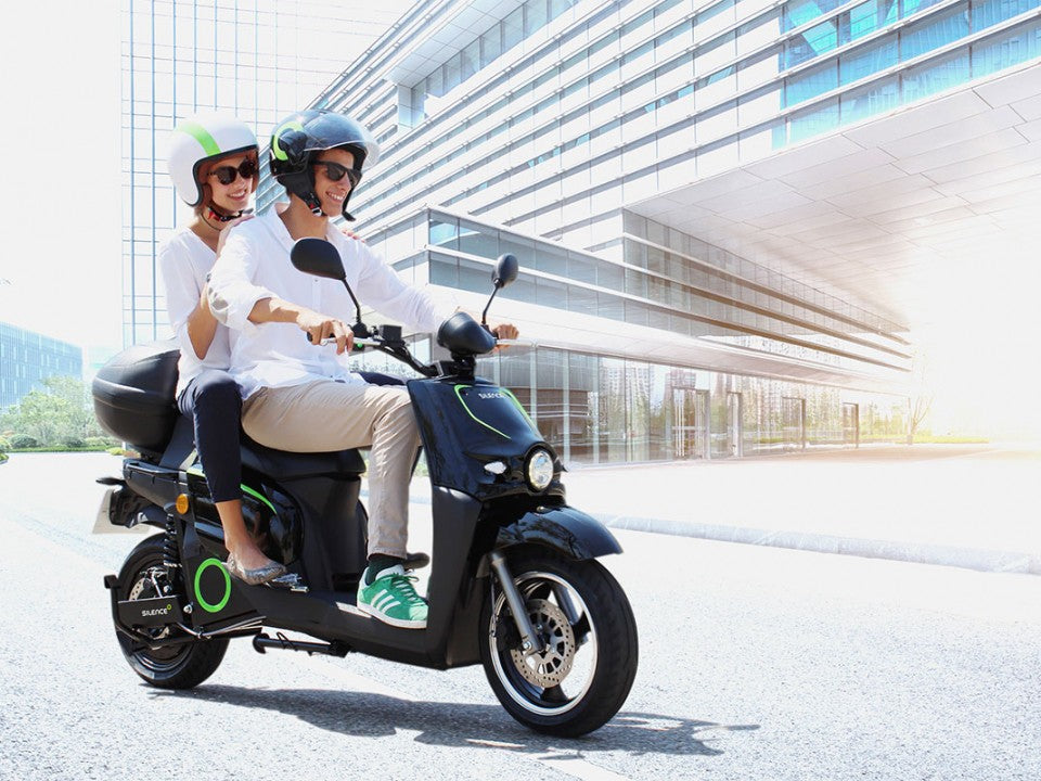 Scooter électrique Silence S01