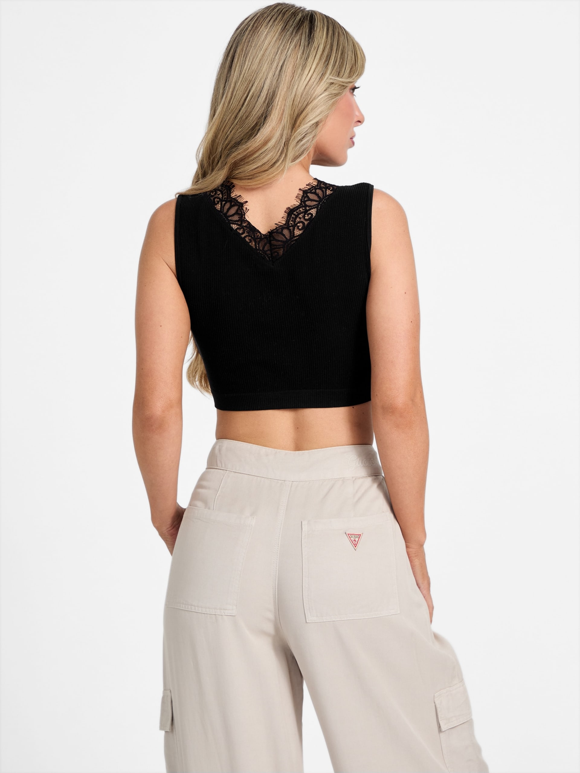 Top cropped sem costura com detalhes em renda Raquel
