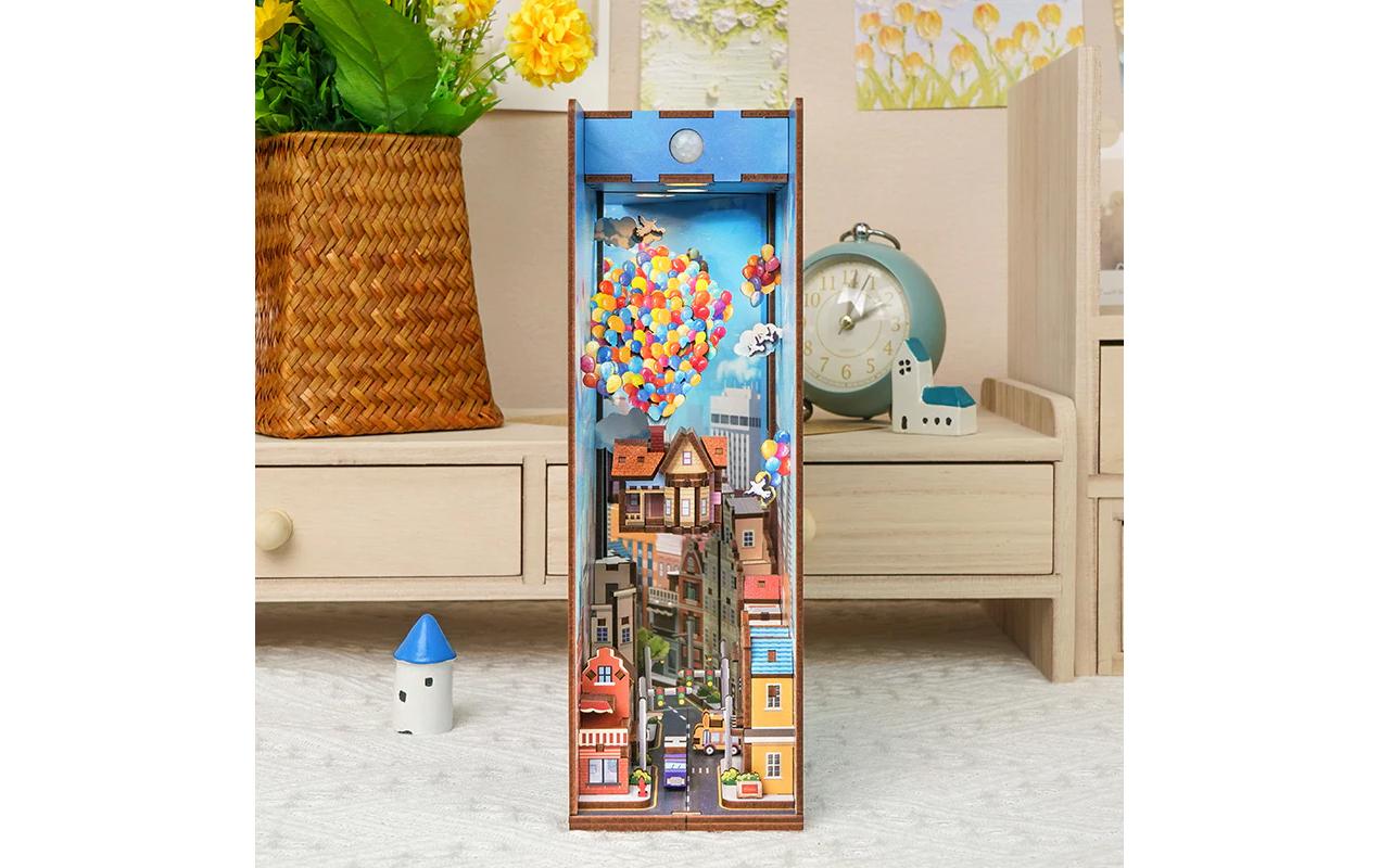 Bausatz Book Nook Travel with the Wind3D-Modell aus lasergeschnittenen Holzteilen