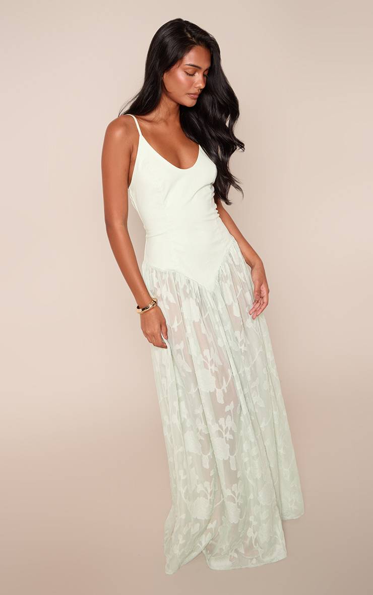 Vert Sauge Robe Maxi À Bretelles Avec Jupe Dévore Florale