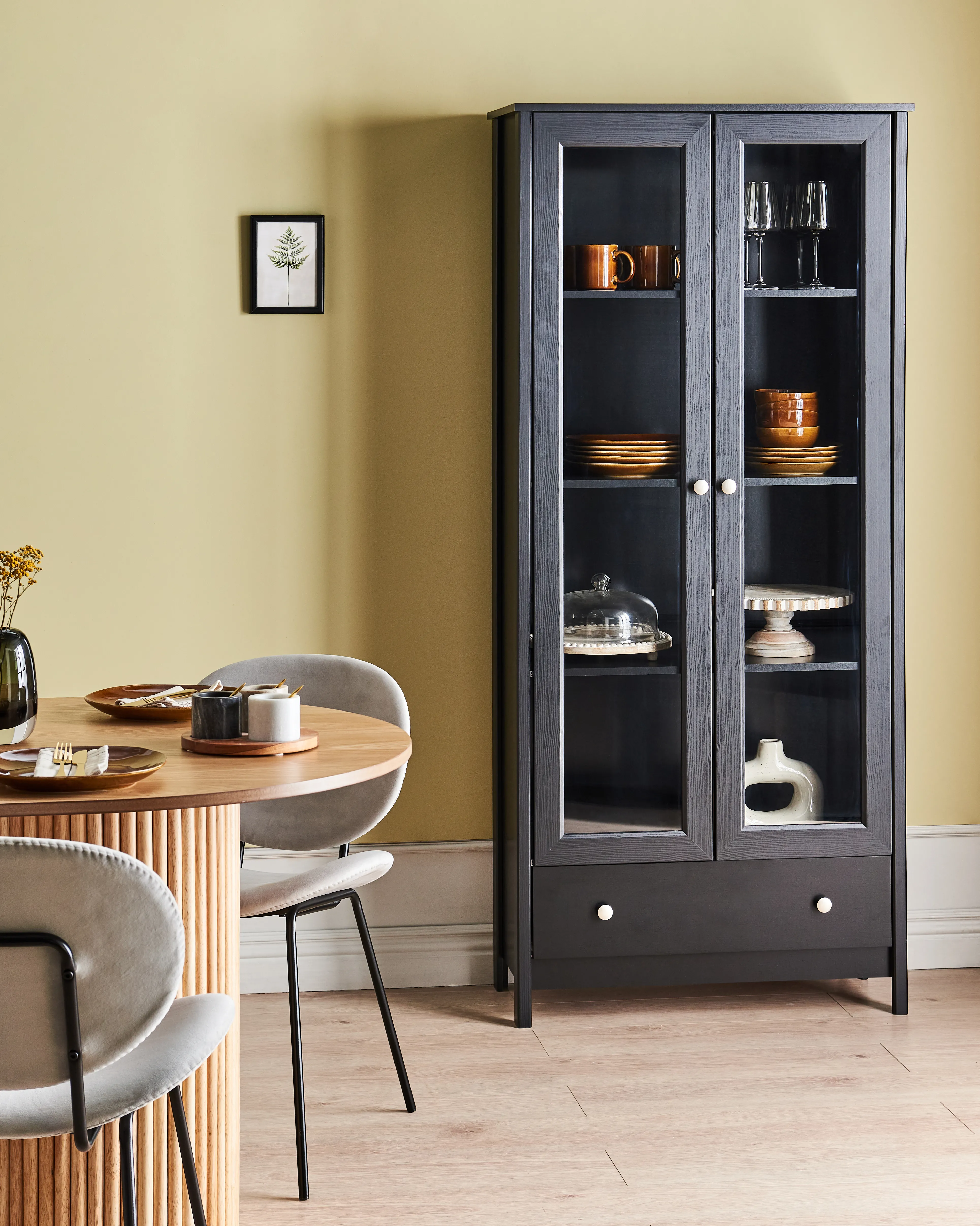 Glazen vitrinekast NORNALUP 80 cm Zwart