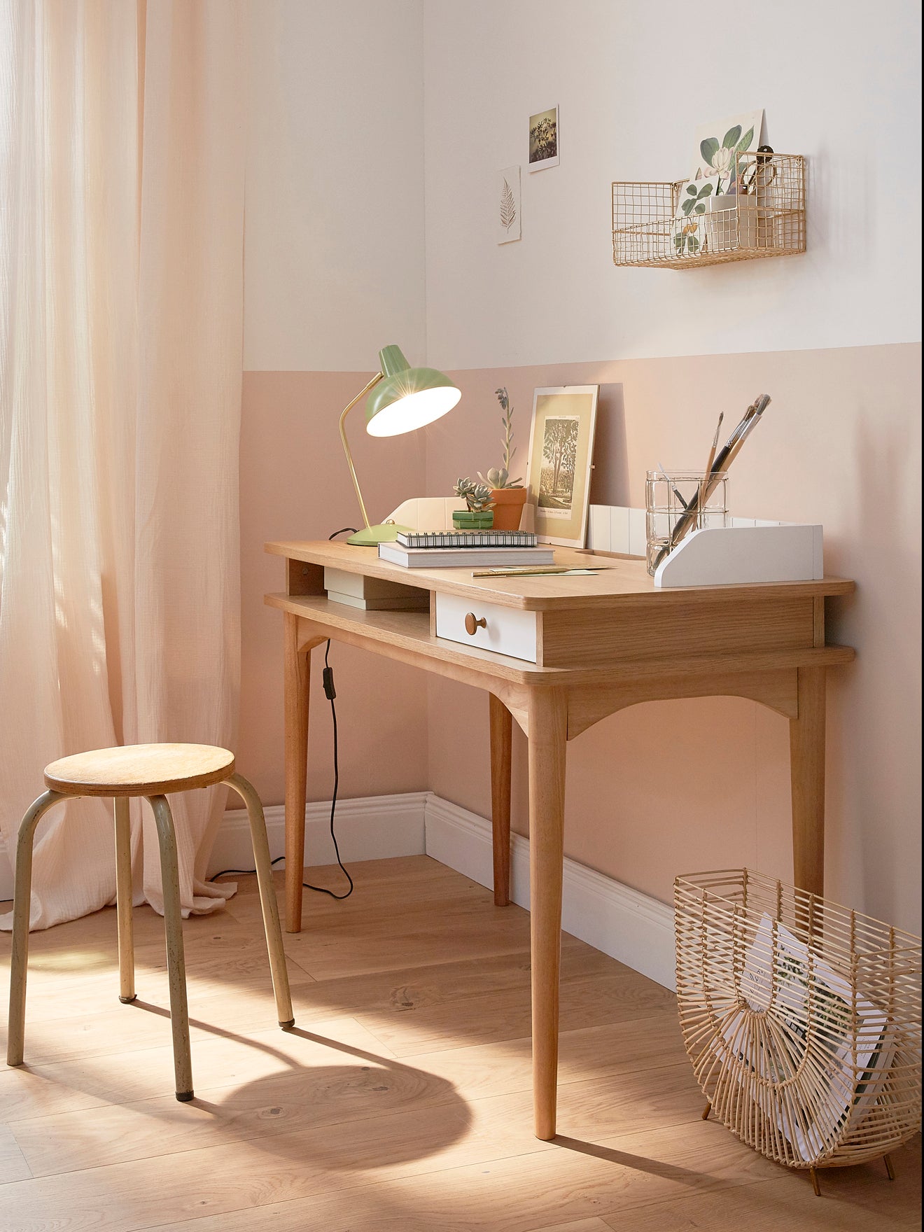 Bureau en bois