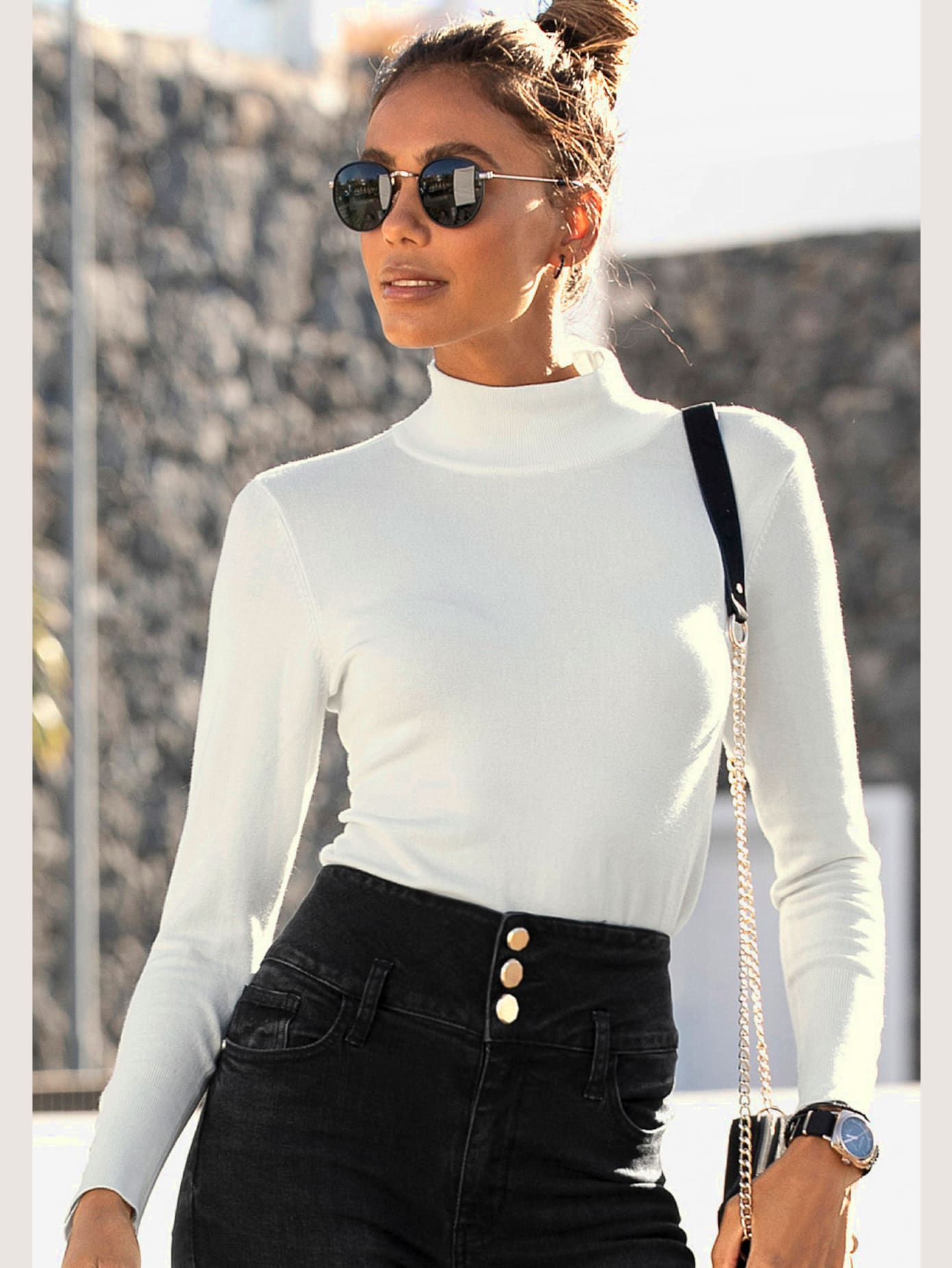 Pull en tricot fin, encolure haute