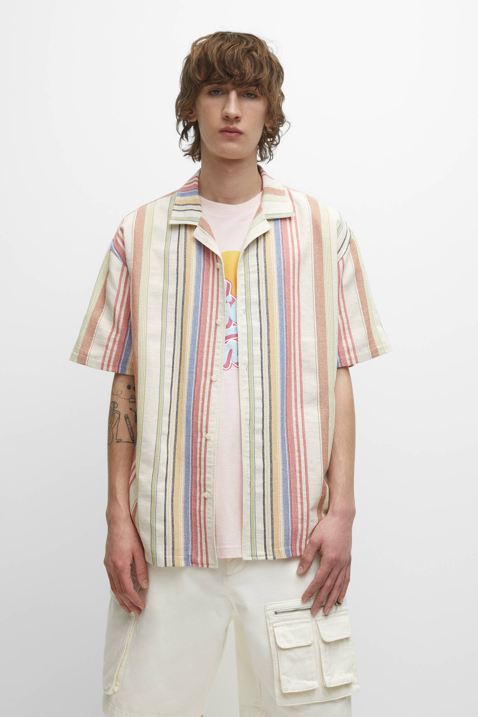 CAMISA LISTRADA DE MANGA CURTA - LISTRAS