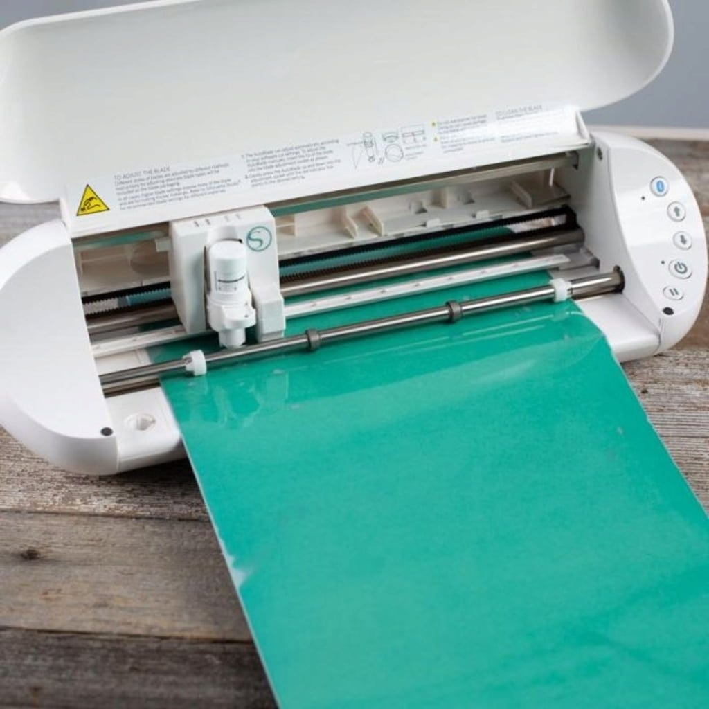 Silhouette  Reflective Heat Transfer - 22,9 cm x 0,9 m, Green    Übertrage deine Designs auf Textilien