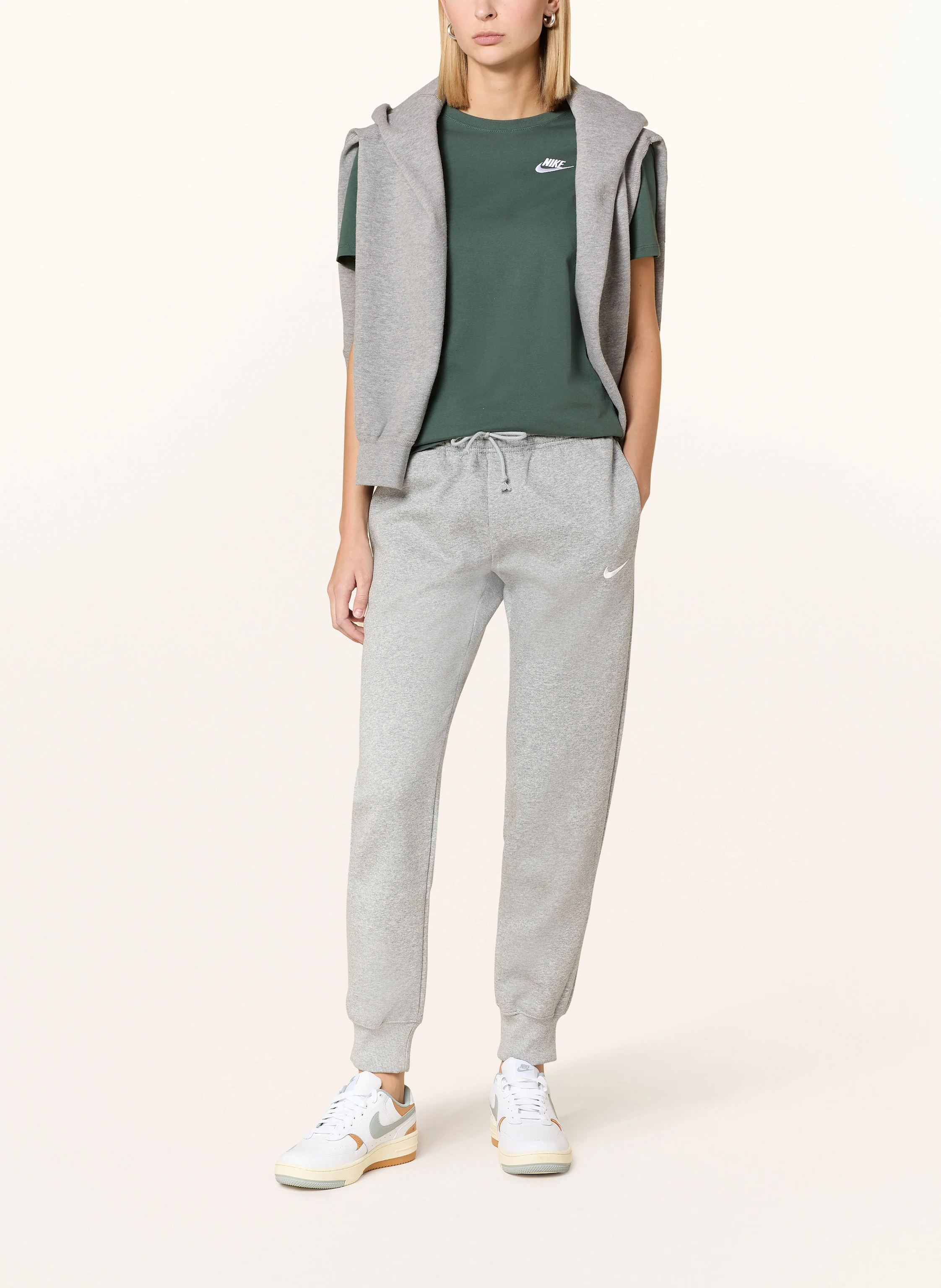 Nike Sweatpants SPORTSWEAR PHOENIX
