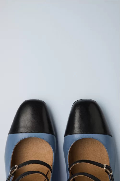 La Veintinueve Maria lederen pumps in blauw en zwart