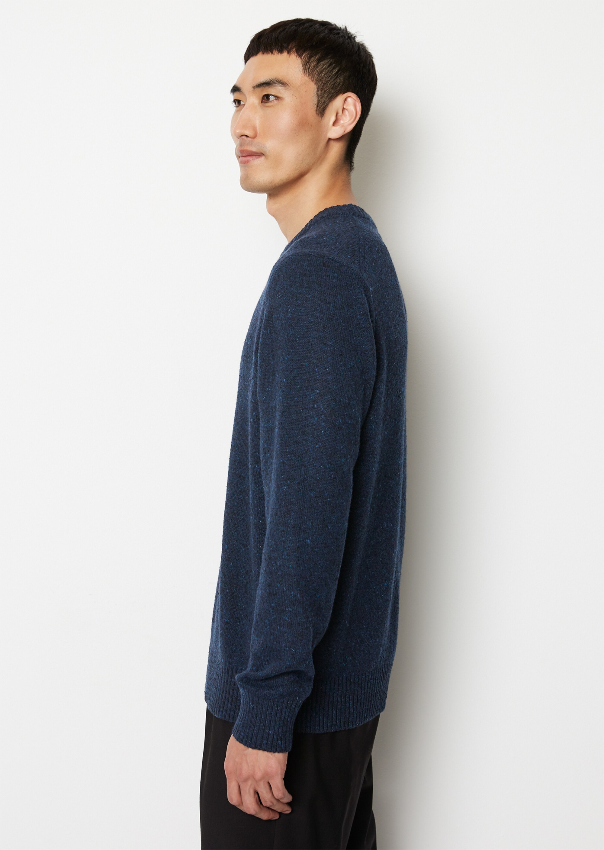 Pullover regular aus gesprenkeltem Tweedgarn