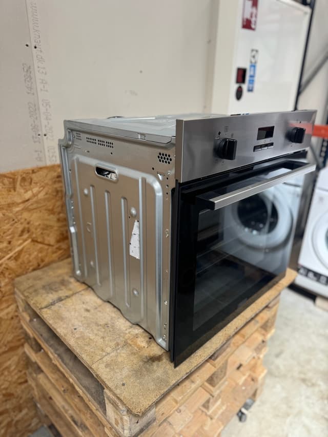 Zanussi indbygningsovn ZOHNX2X1