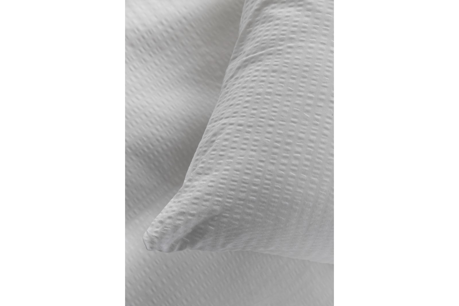 Emma sengesett Hvit 140x200 cm