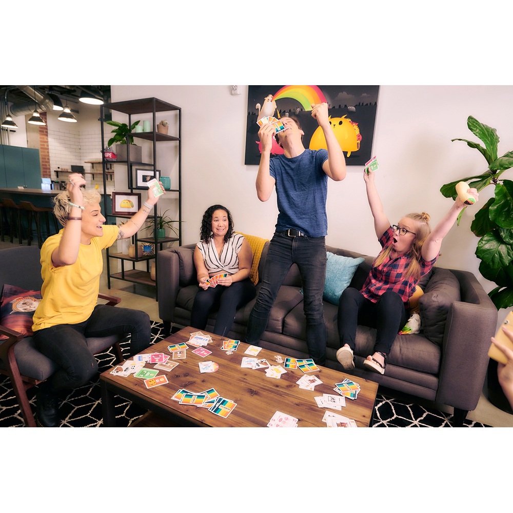 Exploding Kittens Throw Throw Burrito