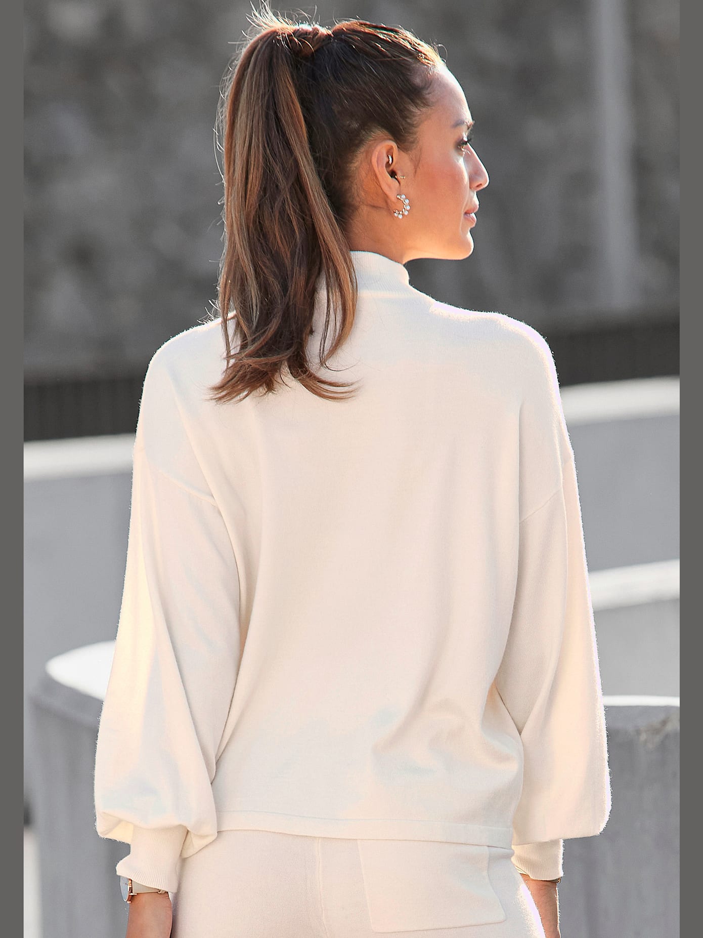 Pull en tricot avec petit col montant