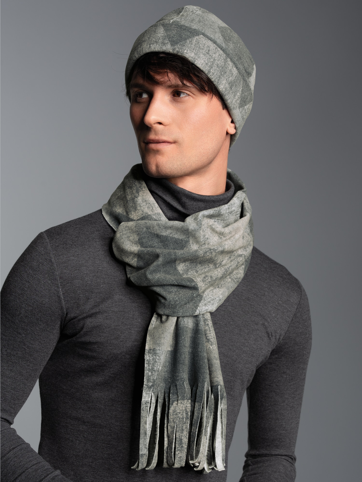 Fleece-Schal mit Allover-Print Anthrazit