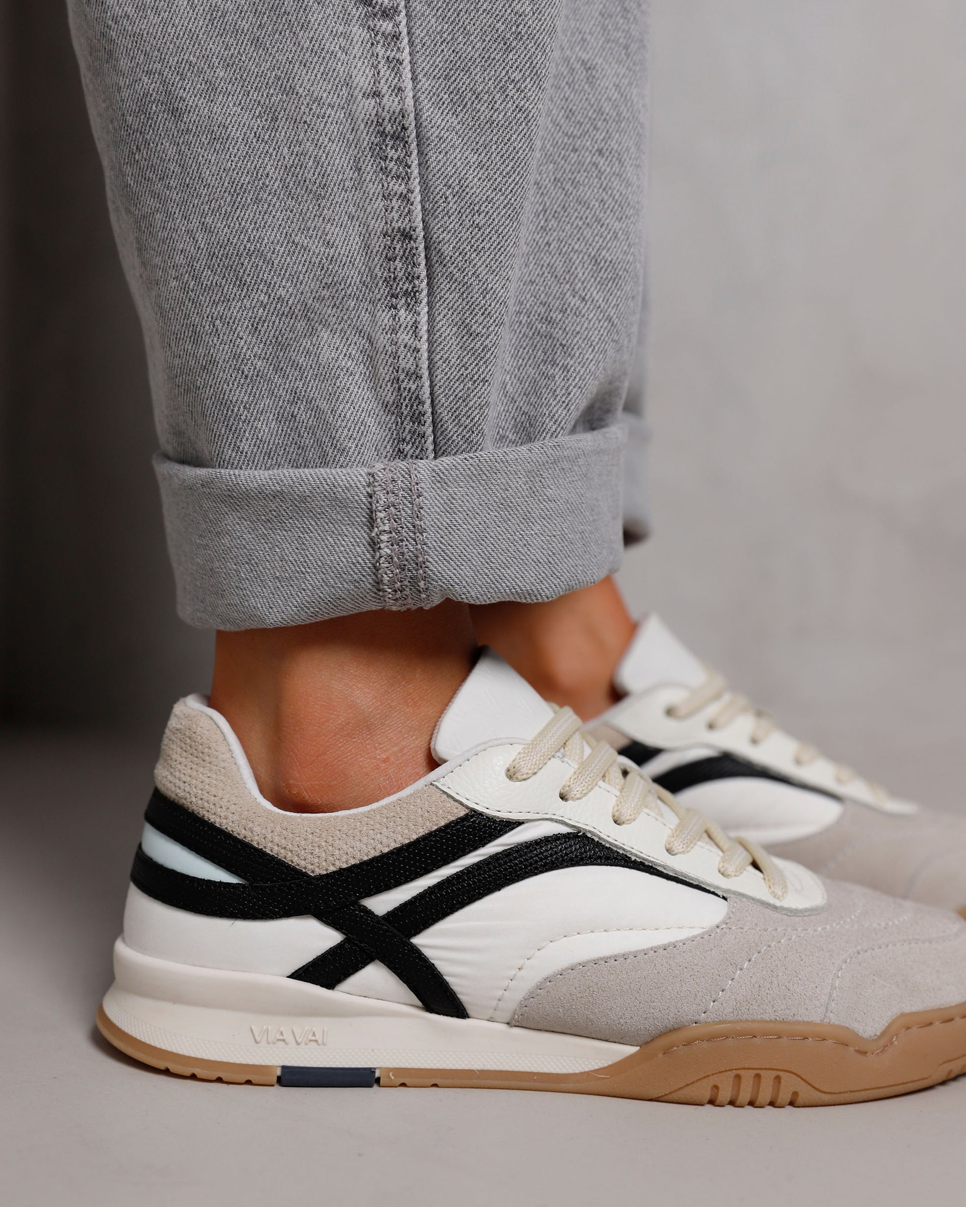 VIA VAI beige dames sneakers Kris Sky