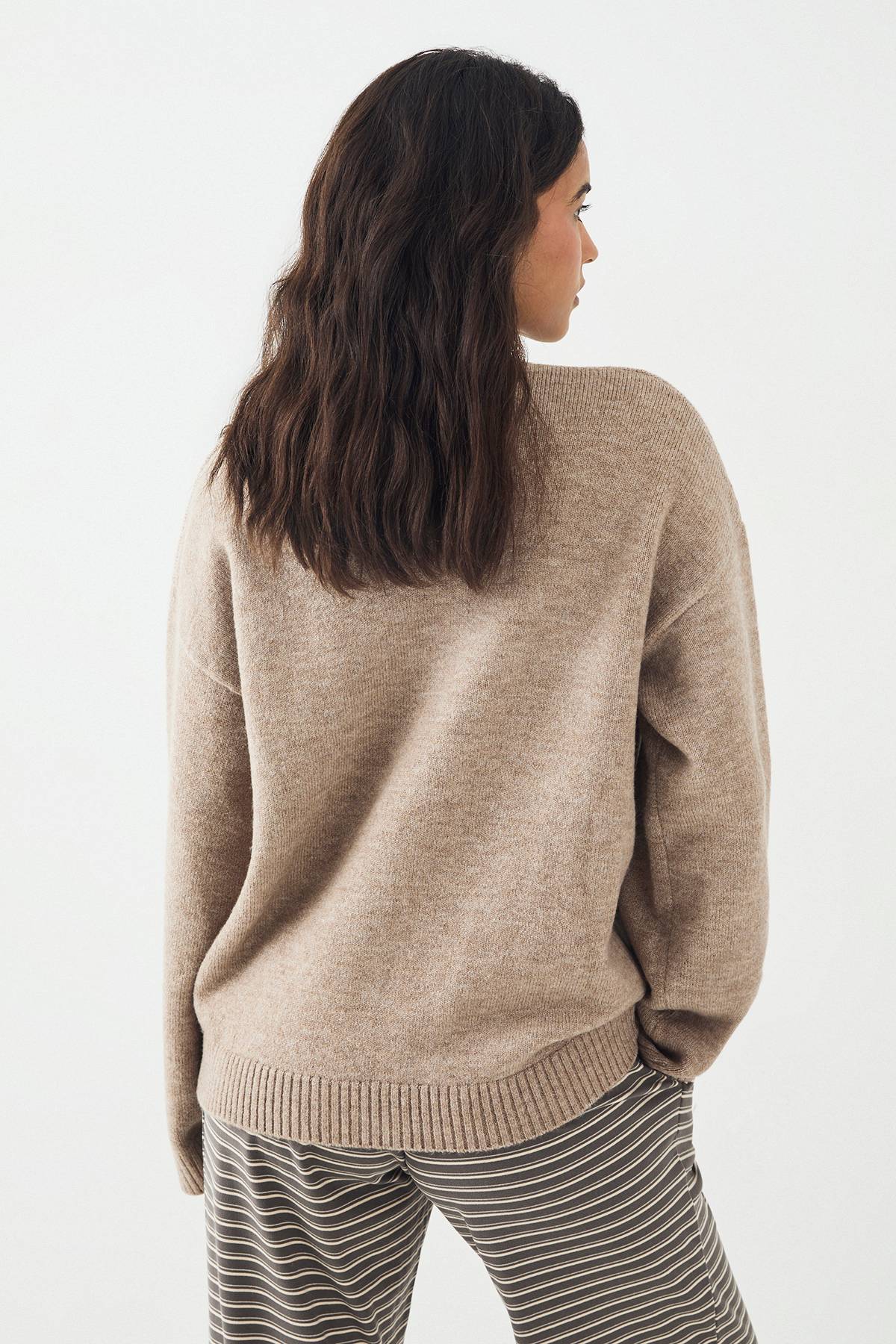Cardigan Tricoté Ample DSGN Studio