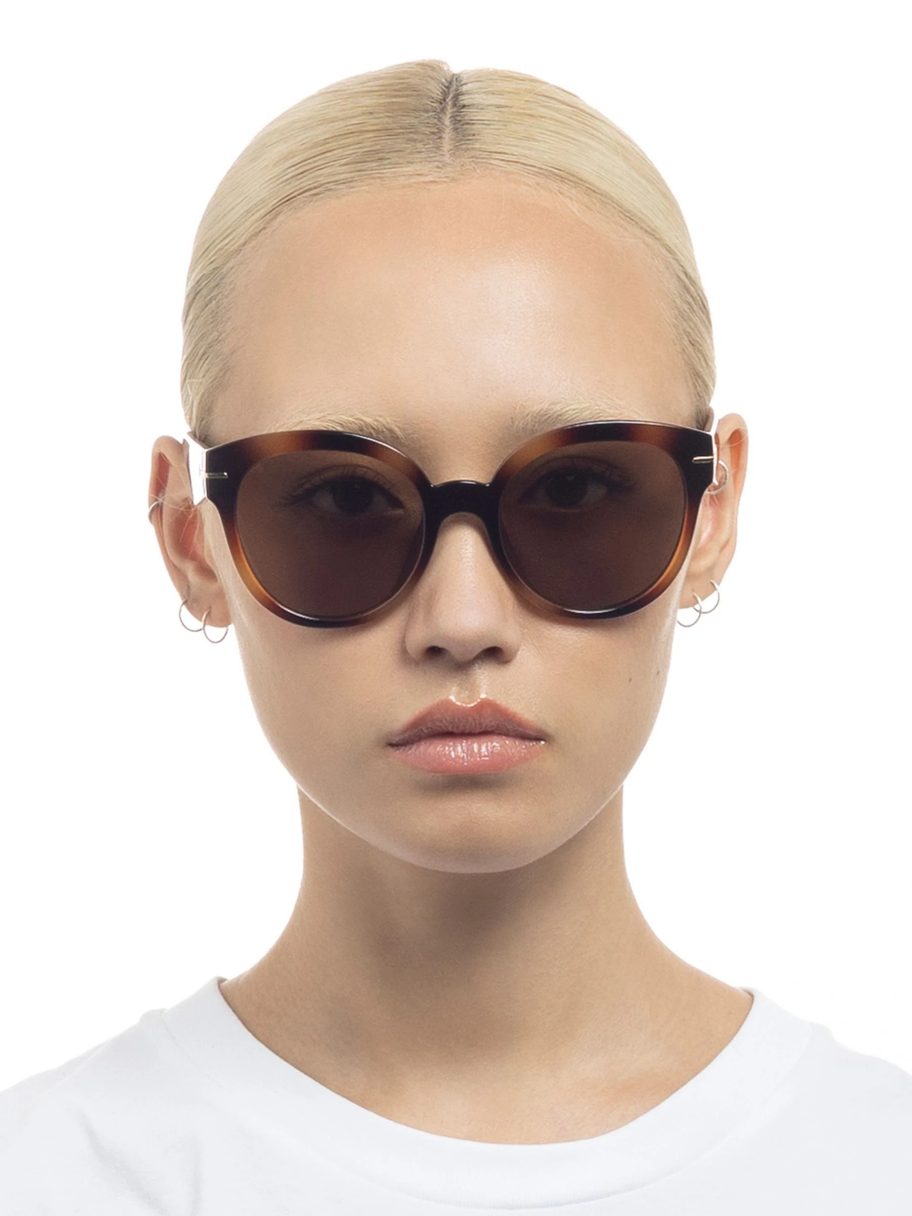 Le Specs Capacious Sunglasses
