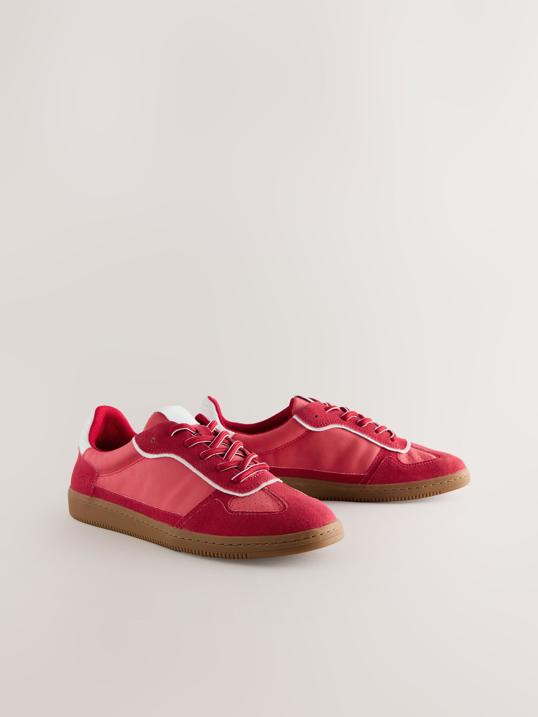 Rood - Sneaker met veters