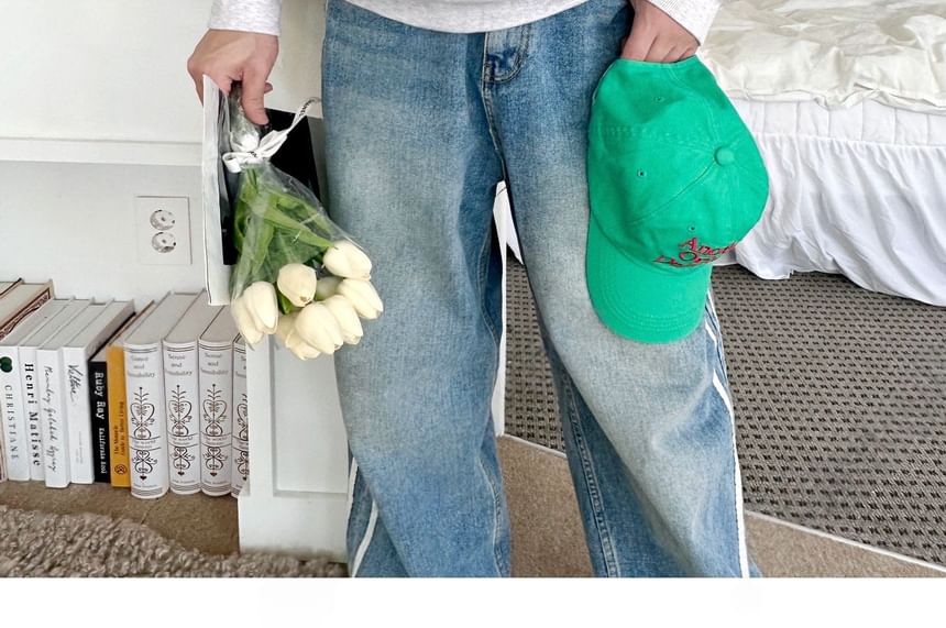 SeoulPop - Sweatshirt met losse pasvorm en letters