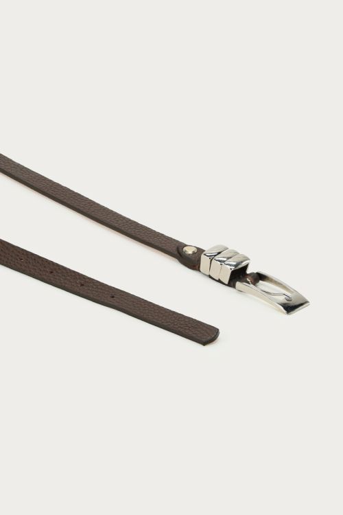 Klein donkerbruine leren riem