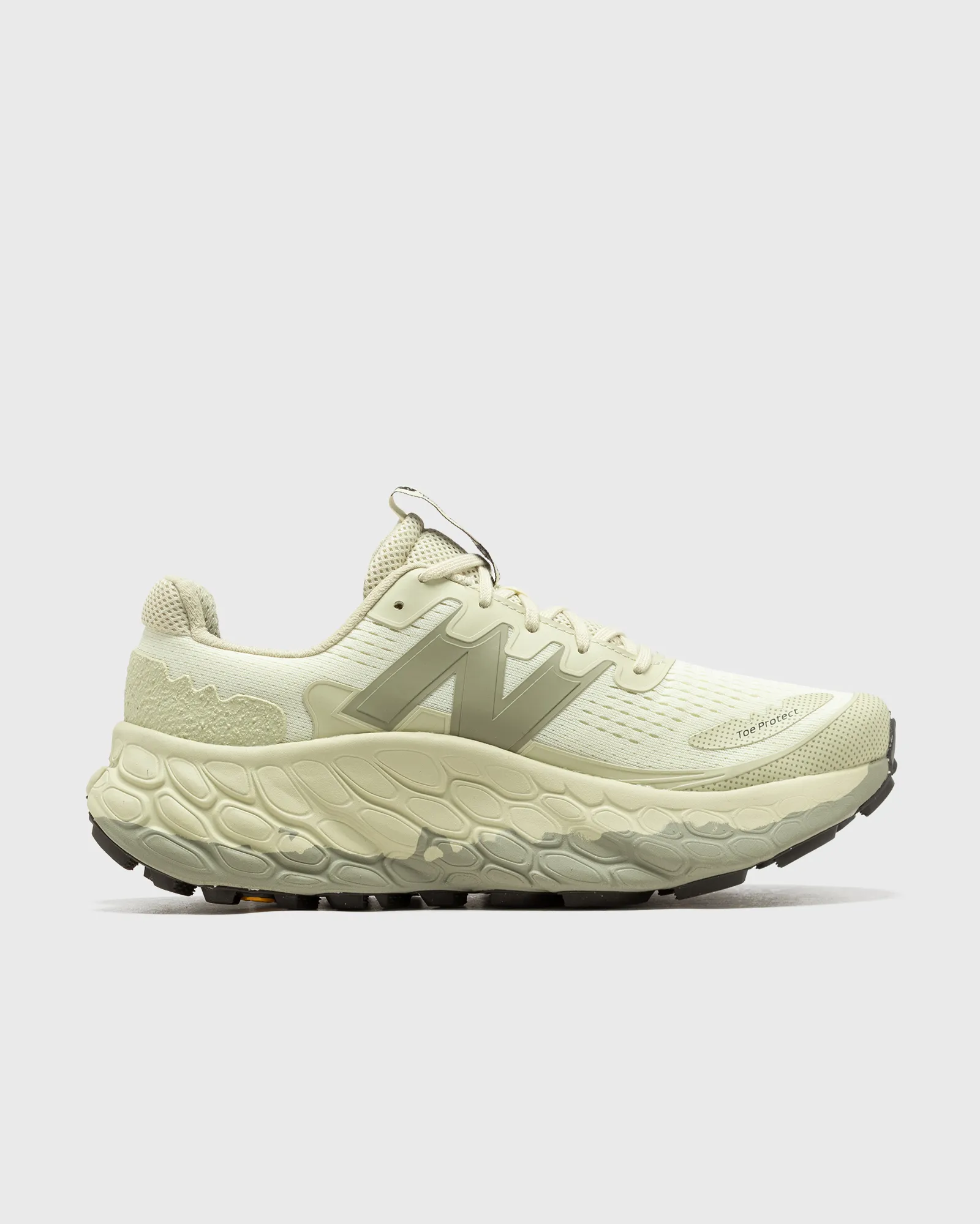 New Balance Fresh Foam More Trail v3