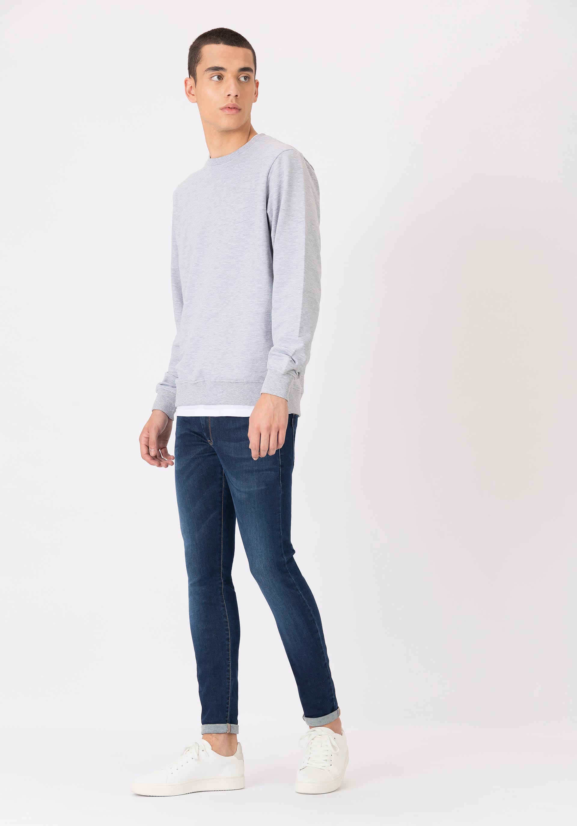 Jeans One