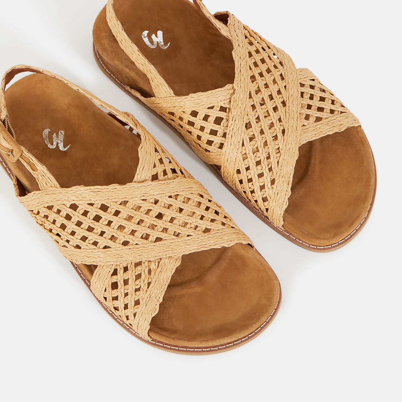 Galeries Lafayette Sandales plates en Cuir raphia naturel