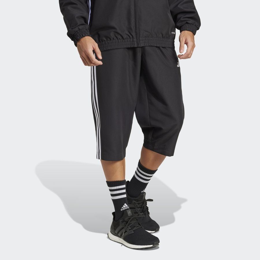 Adidas Pantalon 3/4 en toile Tiro 25 Essentials