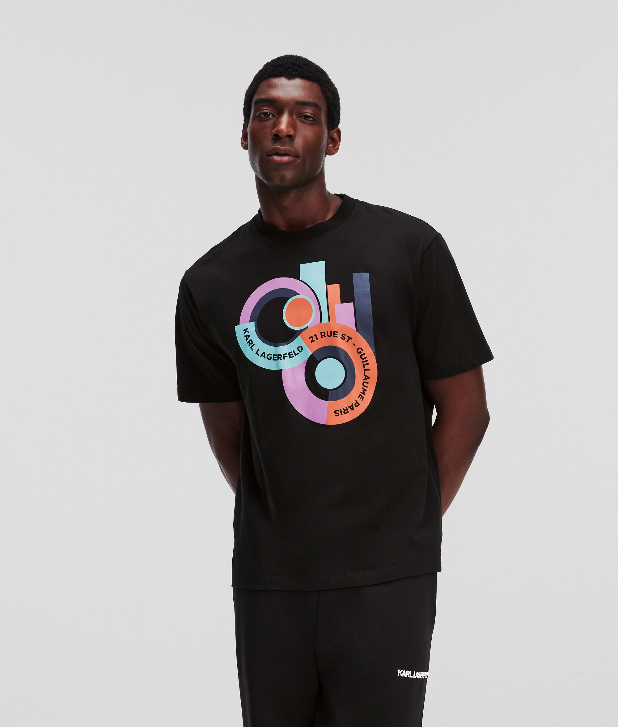 T-SHIRT GRAPHIQUE