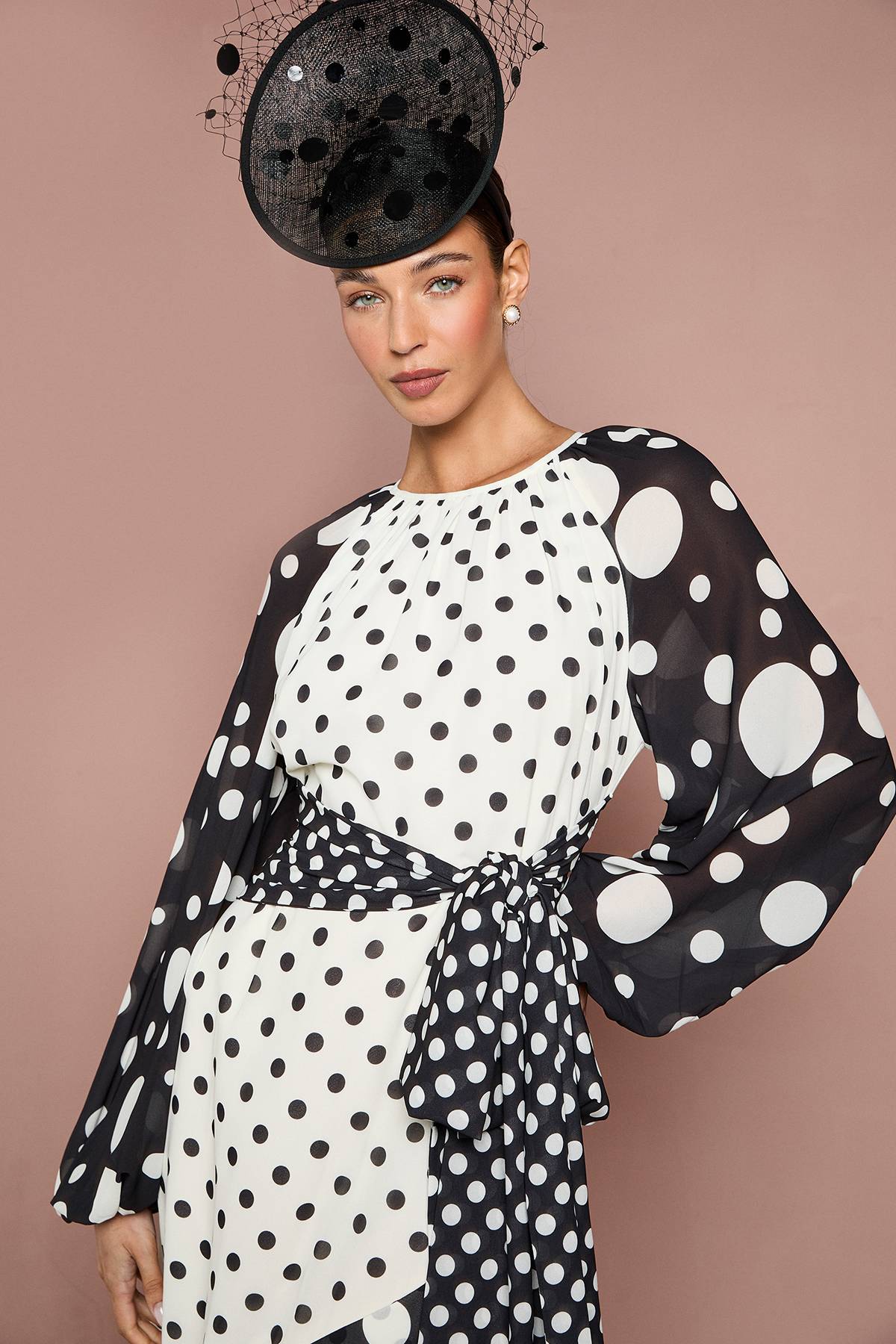 Coast Robe Maxi Portefeuille À Imprimé Pois Mixtes Lisa Tan