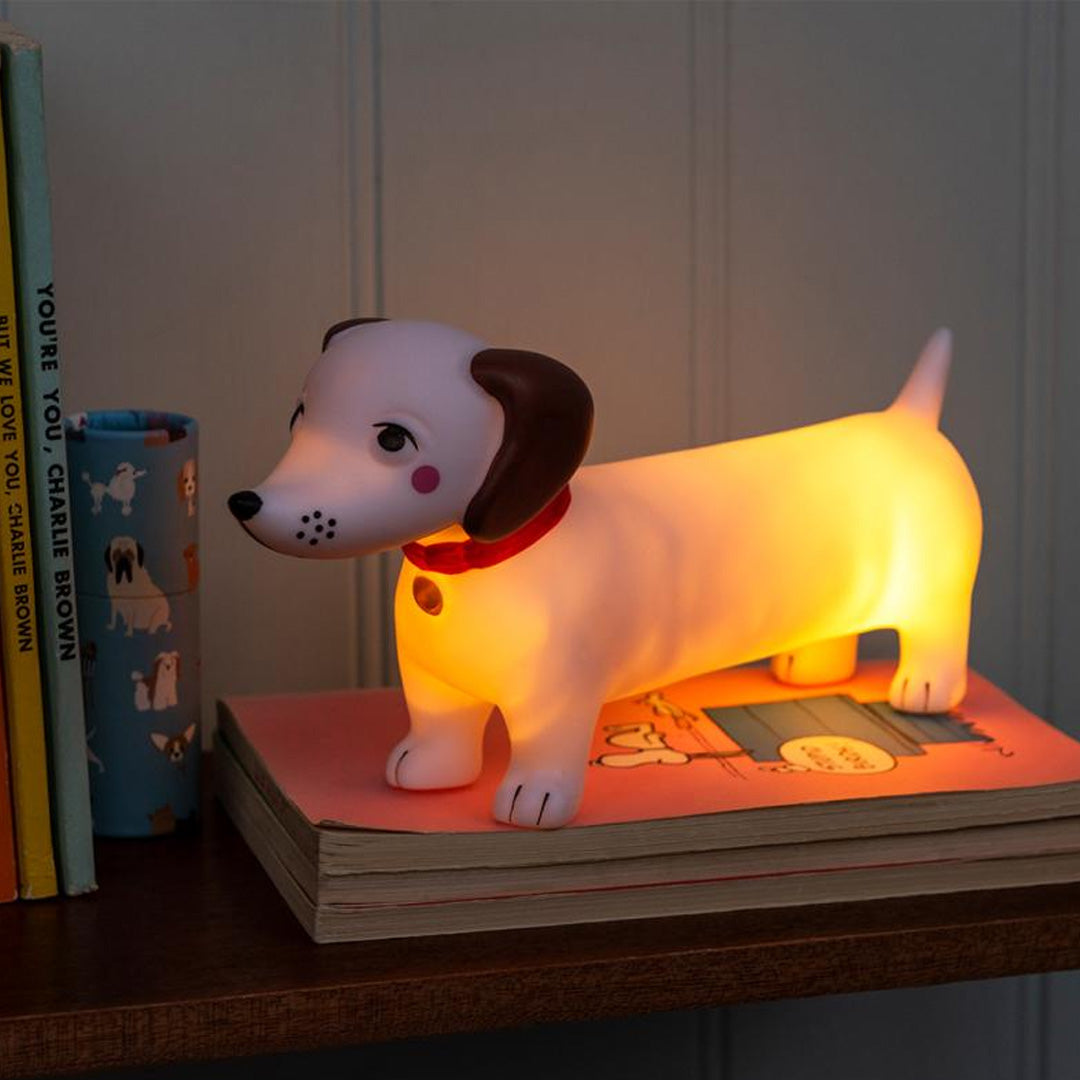 Rex london nachtlamp sausage dog