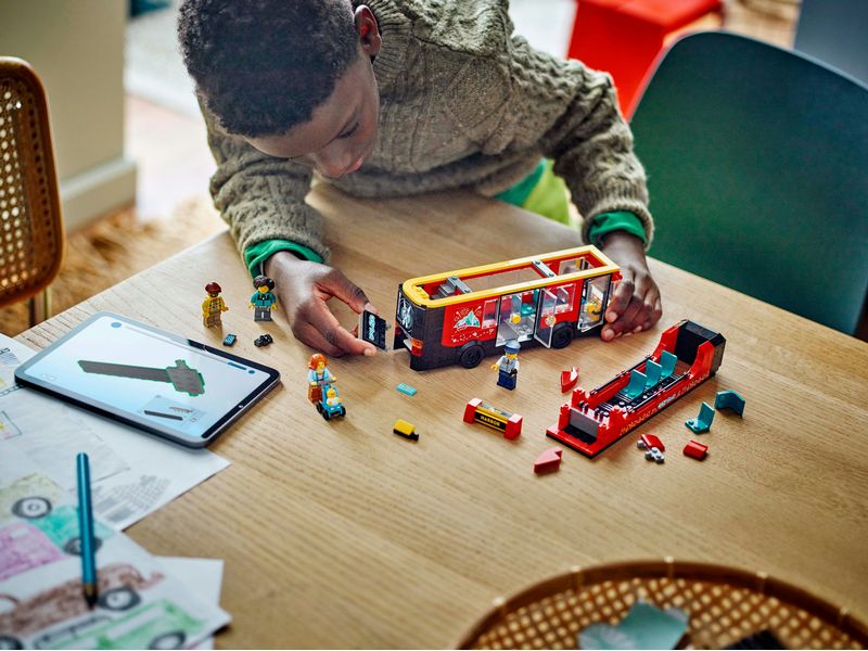 LEGO® City Doppeldeckerbus 60407 Bau- und Spielset für abenteuerliche Stadtrundfahrten
