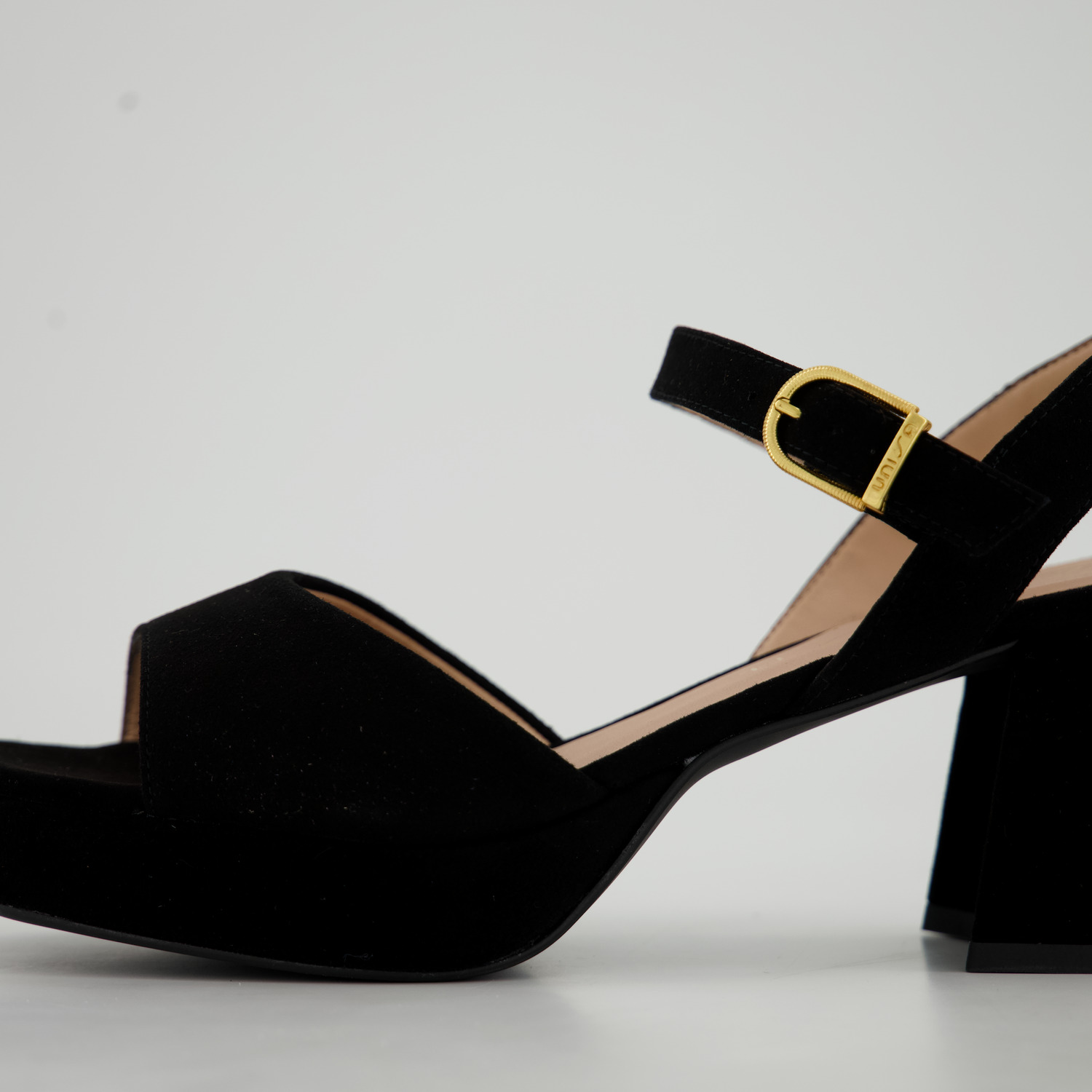 Unisa Sandalen