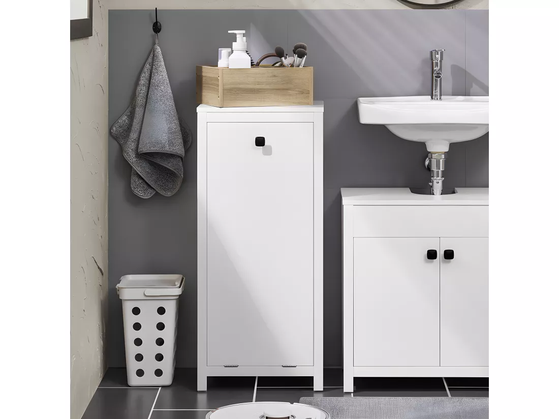 SoBuy Armoire à Linge avec Sac à Linge, Meuble Bas de Salle de Bain, Commode pour Salle de Bain, Coffre à Linge, Porte Vêtement avec 1 Panier à Linge, Blanc, 40x35x90 cm, BZR96-W