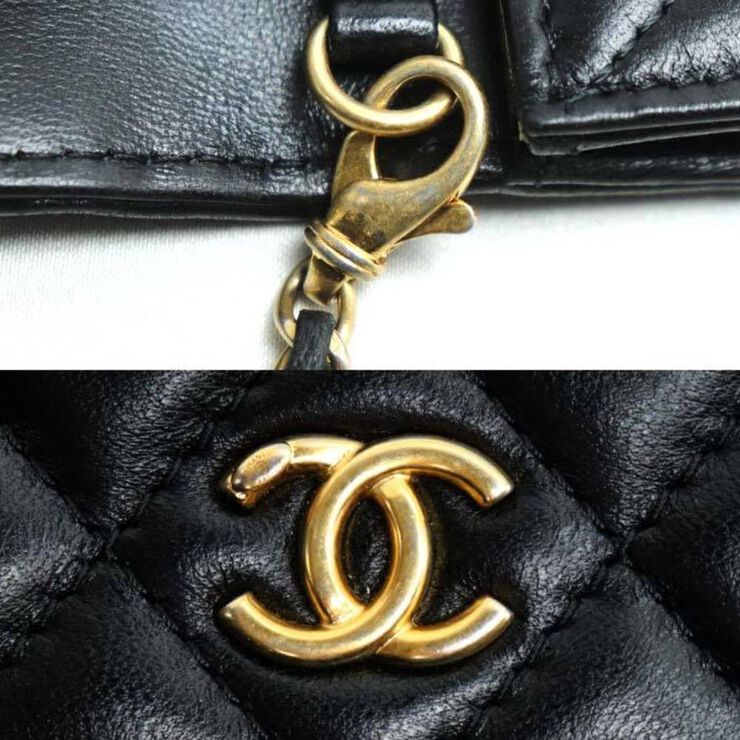 Chanel Vintage Chanel Crossbody Bag Black